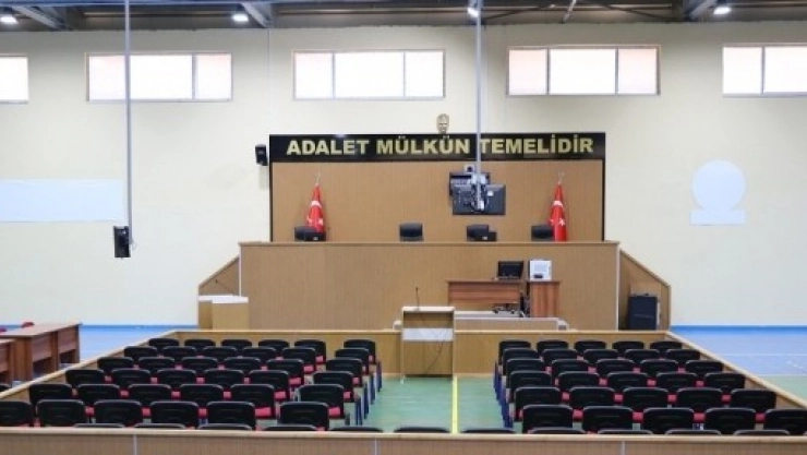 Mahkeme Salonu İlk Duruşmaya Hazır