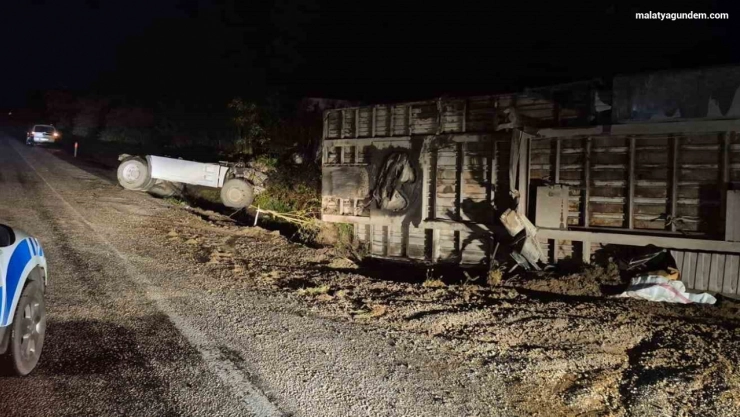 Adıyaman-Malatya karayolunda tek taraflı trafik kazası: 1 yaralı