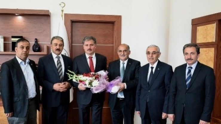 Ahilik Komitesinden Başkan Çakır'a Ziyaret