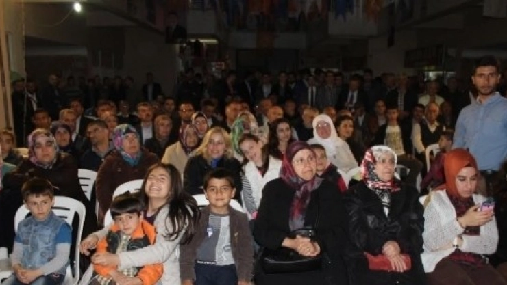 AK Parti Adayları, Vatandaşlarla Bir Arada