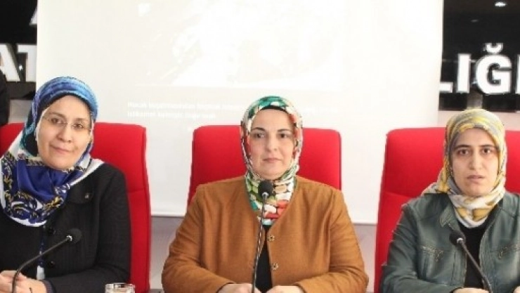 AK Parti Kadın Kolları Hocalı Katliamını Andı