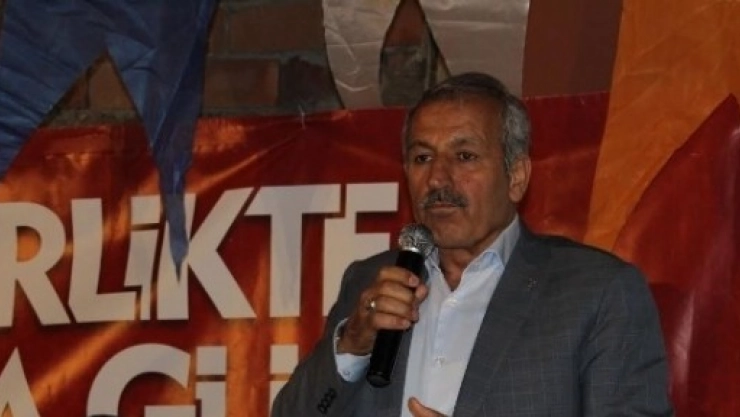 AK Parti, Mahalle Toplantılarını Sürdürüyor