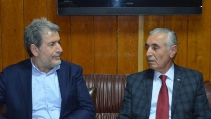  Yaşar: Ziyaretlerini Sürdürüyor