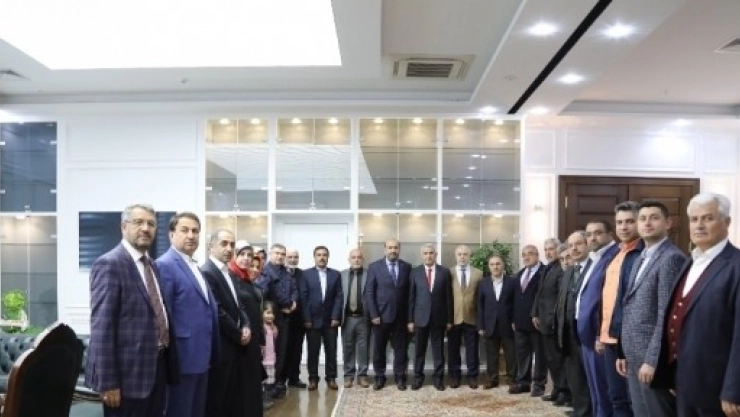 AK Parti'den Güder'e Hayırlı Olsun Ziyareti