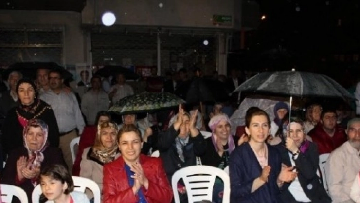 AK Partili Adaylar, Zaviye Mahallesi'ni Ziyaret Etti