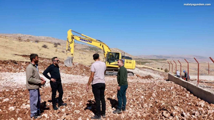 Akçadağ'da sokak hayvanları için modern barınak yapılıyor