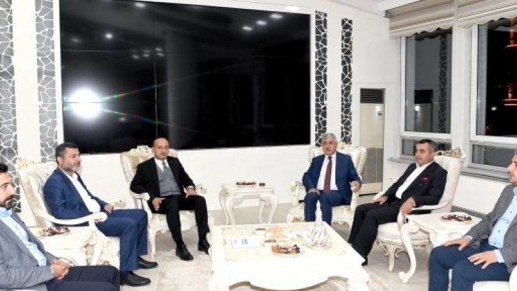 Akdoğan'dan Başkan Polat'a Ziyaret