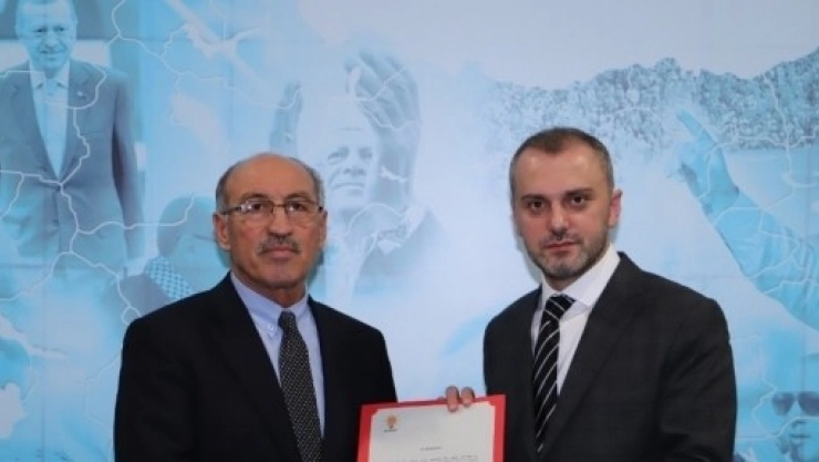 AKP Akçadağ Başkanlığına Hüseyin Çapar Atandı