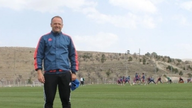 Play-off'tan Vazgeçmiyor