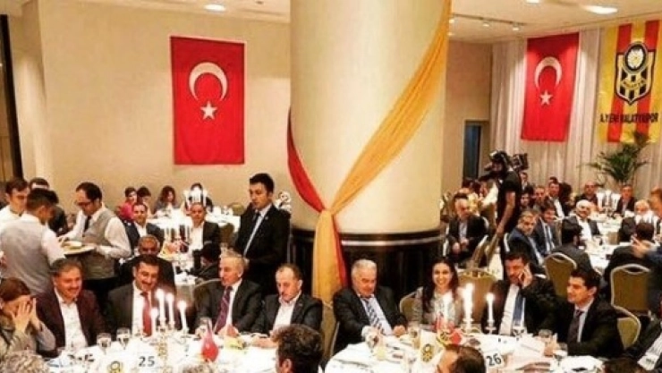 Gecede 2 Milyon 700 Bin Lira Toplandı