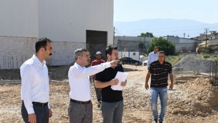 Ambalaj Atığı Toplama-Ayırma Tesisinde Çalışmalar Devam Ediyor