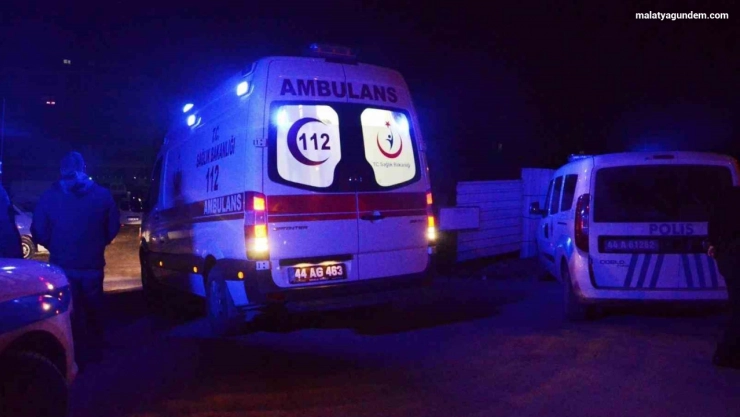 Ambulans ekibine saldırı: Sağlık personeline fiziki ve sözlü şiddet uygulandı