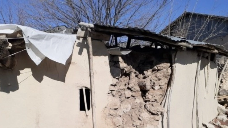  Arapgir'de 500'e Yakın Bina Depremden Zarar Gördü