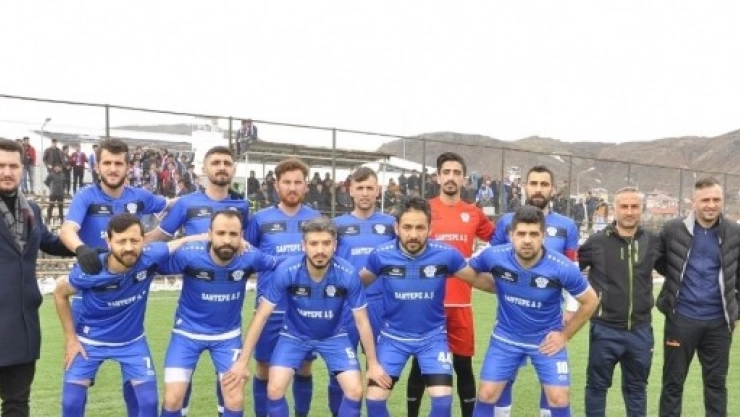 Arguvan Belediyespor Liderliğini Sürdürdü