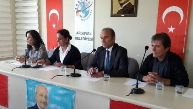 Arguvan CHP İlçe Örgüt Toplantısı Yapıldı