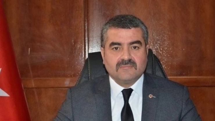 Bayram Şekeriniz Kayısı Olsun