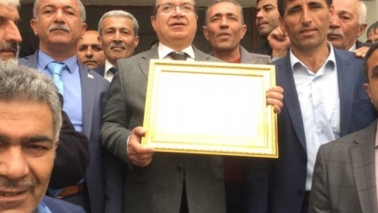 Bağımsız Belediye Başkanı  Kazgan Mazbatasını Aldı