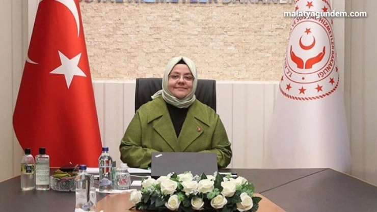Bakan Selçuk'tan kısa çalışma ödeneği paylaşımı