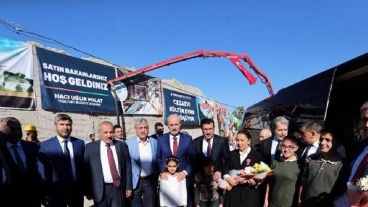 Bakan Kurtulmuş'tan Kürt Devleti Ve Terör Koridoru Tepkisi
