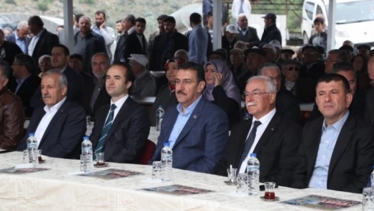 Bakan Tüfenkci, Doğan Dede'nin Vefatını Anma Törenine Katıldı