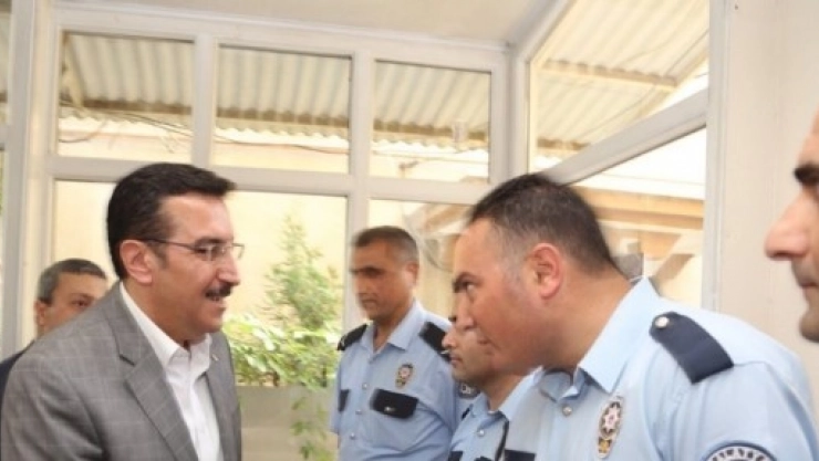 Tüfenkci Güvenlik Güçleri İle Bayramlaştı
