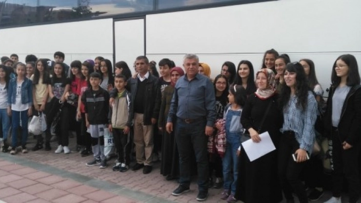 Başarılı Öğrenciler Çanakkale Gezisi İle Ödüllendirildi