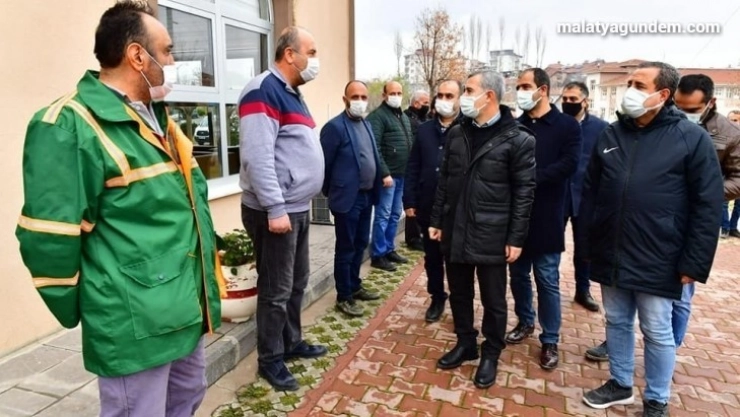 Başkan Çınar,  temizlik ekipleriyle bir araya geldi
