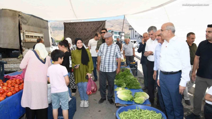 Başkan Er: 'Hizmet ve yatırımlarımız artarak devam edecek'