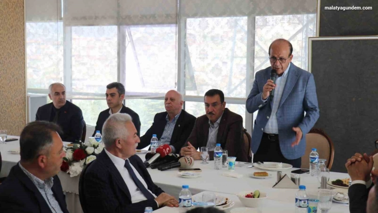 Başkan Geçit: 'Çiftçimizin yanındayız, süreci yakından takip ediyoruz'