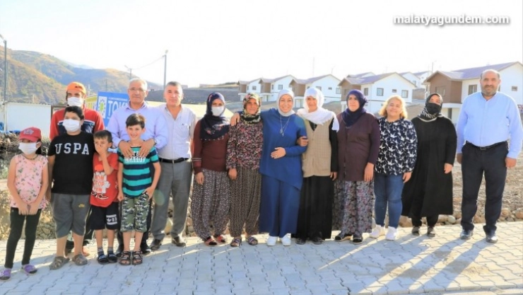 Başkan Güder ile mahalle buluşmaları sürüyor