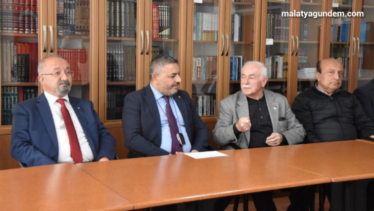 Başkan Sadıkoğlu, STK'lara önem veriyor