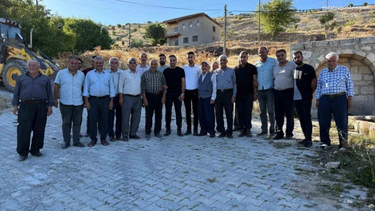 Başkan Ulutaş'tan mahalle ziyaretlerini sürdürüyor