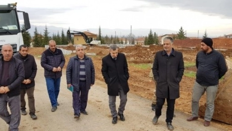 Başkan Çınar, Cem Evi İnşaatını İnceledi