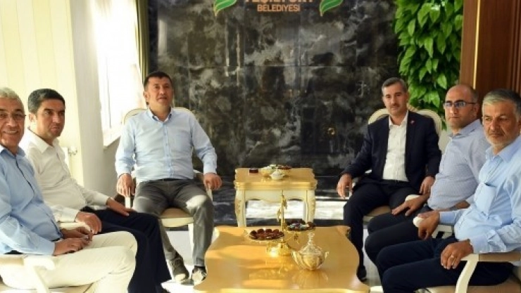 Başkan Çınar, CHP Genel Başkan Yardımcısı Ağbaba'yı Ağırladı