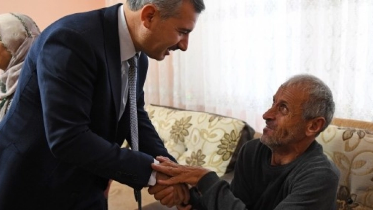 Başkan Çınar 'Tut Elimden' Projesi İle Ödül Alacak