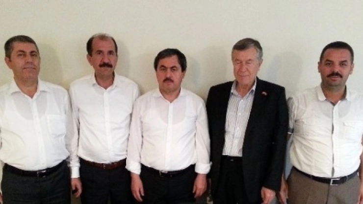 Başkan Eser, Adana'da Ziyaretlerde Bulundu