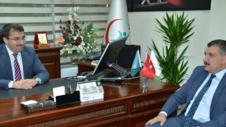 Başkan Gürkan, Ataseven'i Ve Kurt'u Ziyaret Etti