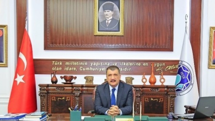 Başkan Gürkan'ın Berat Kandili Mesajı