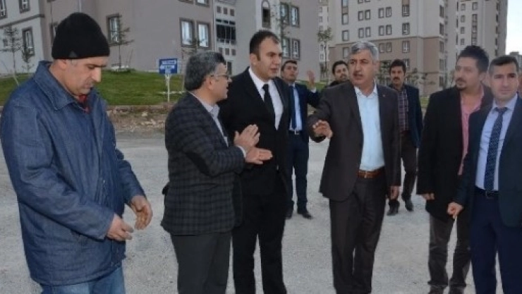 Başkan Polat, TOKİ Bölgesinde İncelemelerde Bulundu