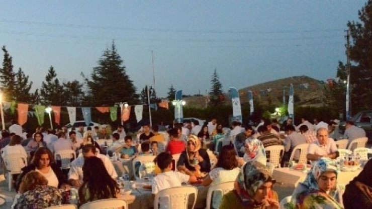 Başkan Polat'tan İlçe Protokolüne İftar