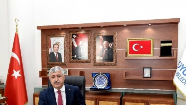 Başkan Polat'tan Kaza Geçiren Taraftarlara Geçmiş Olsun Mesajı