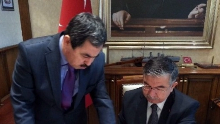 Başkan  Eser, Bakan İsmet Yılmaz'dan Destek İstedi