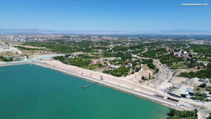 Battalgazi Belediyesi'nden yeşil alan atağı