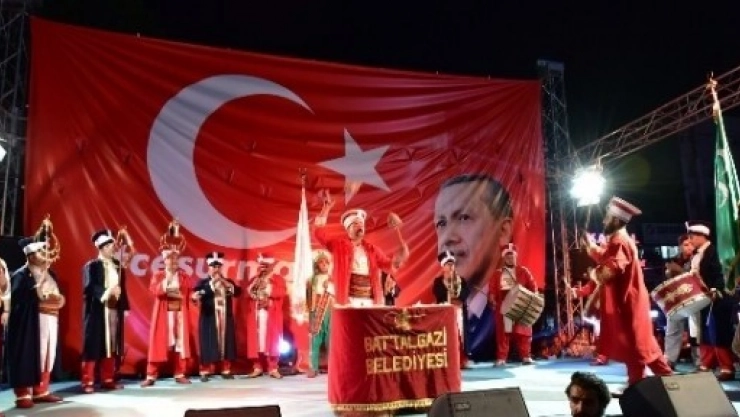Battalgazi'nin Torunları Bu Kez Demokrasi Destanı Yazıyor