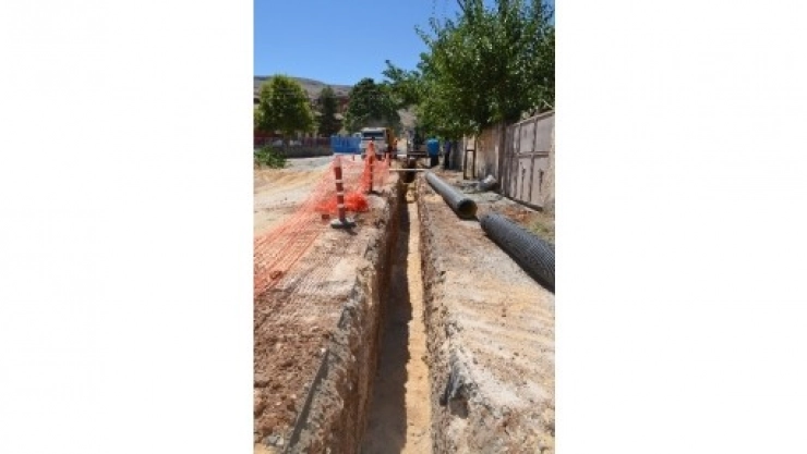 9 Bin metrelik Yağmursuyu Hattı Döşeniyor