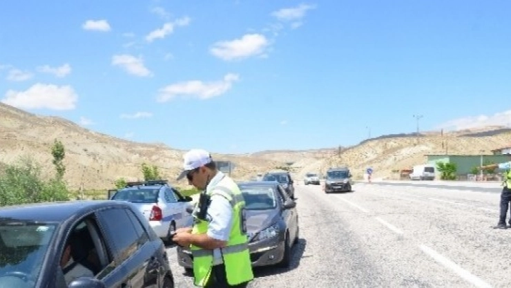 Bayram trafiğine sıkı denetim