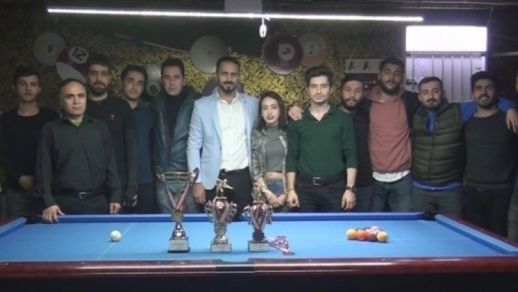 Bilardo Turnuvası Başladı
