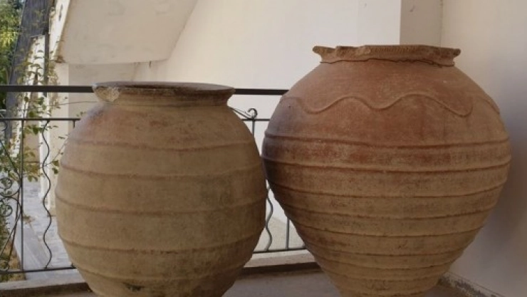 Bin 500 Yıllık Tahıl Küpleri İlgi Görüyor
