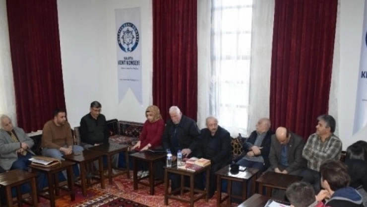 'Bir Şair Bir Yazar Buluşması' Devam Ediyor