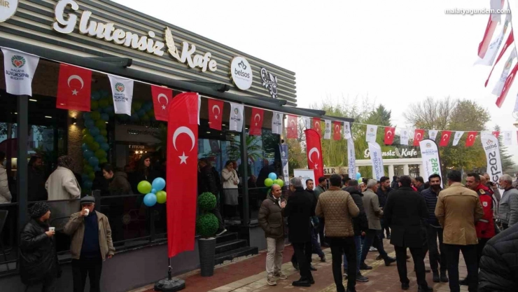 Bölgenin ilk Glutensiz Kafesi Malatya'da açıldı